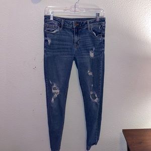 Ripped Old Navy ROCKSTAR super skinny jeans